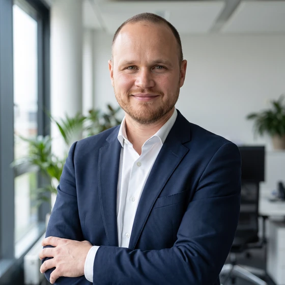 Patrick Steeger, Geschäftsführer